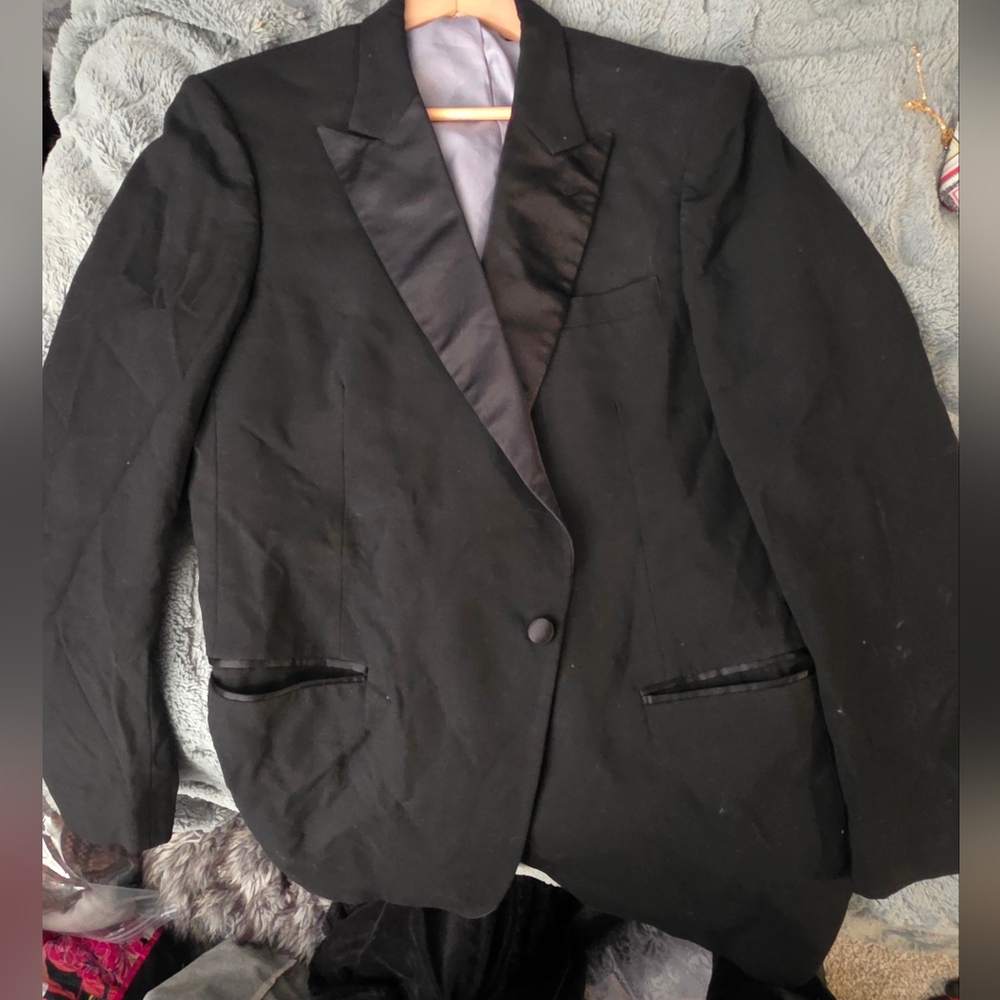 VINTAGE CHRISTIAN DIOR Black Evening Jacket